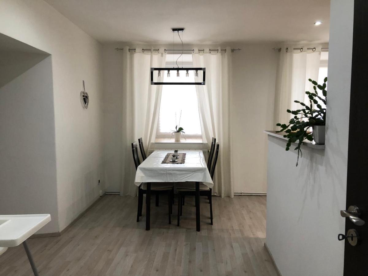 Mija Apartman S Vinnym Sklipkem, Zahradou A Grilem Kájov Eksteriør billede